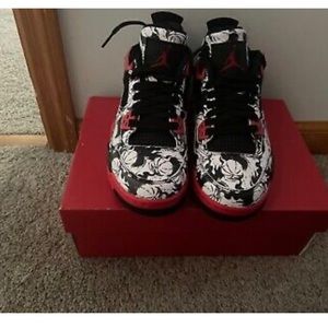 Retro 4 jordan tattoo size 4y